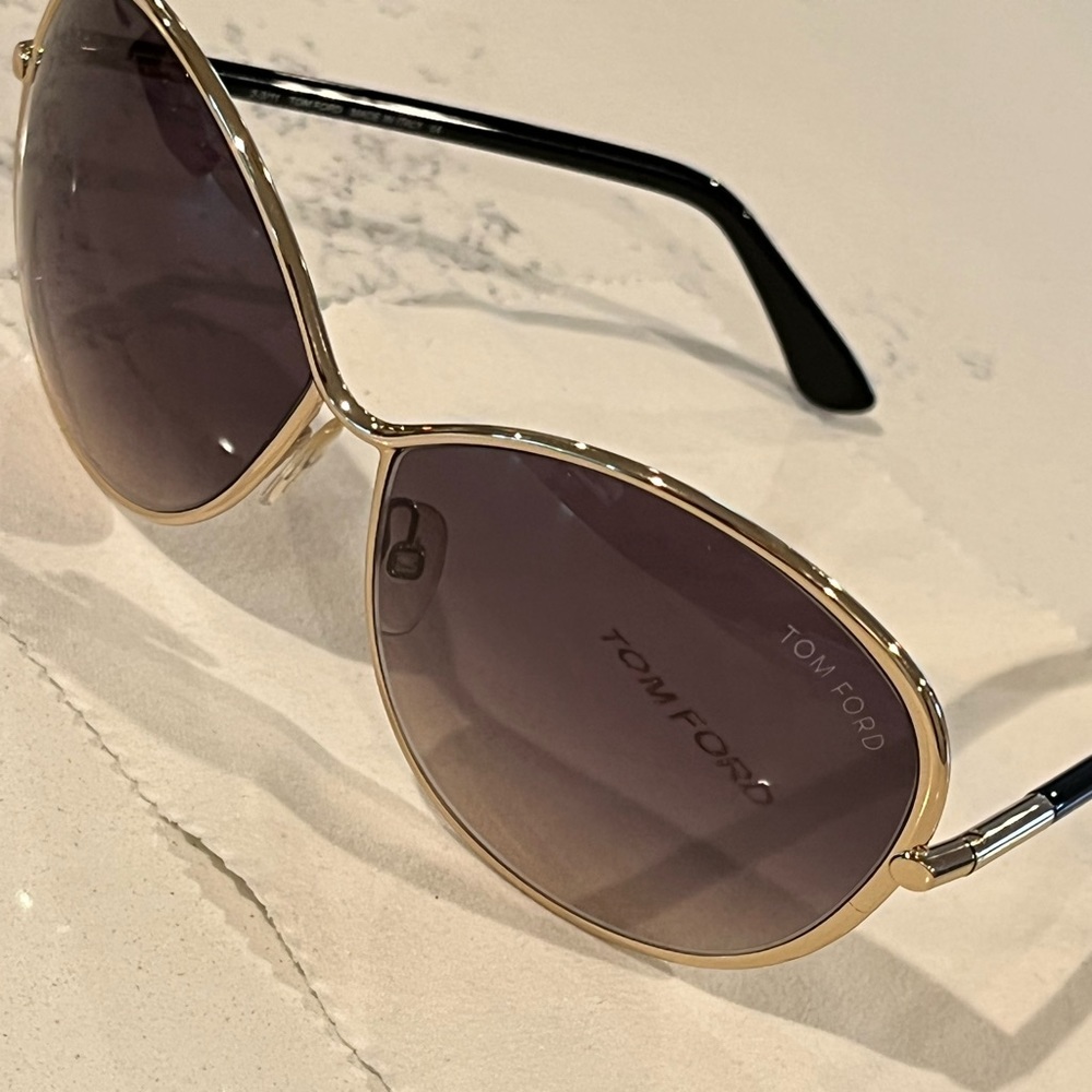 Tom Ford Iris TF180 Sunglasses